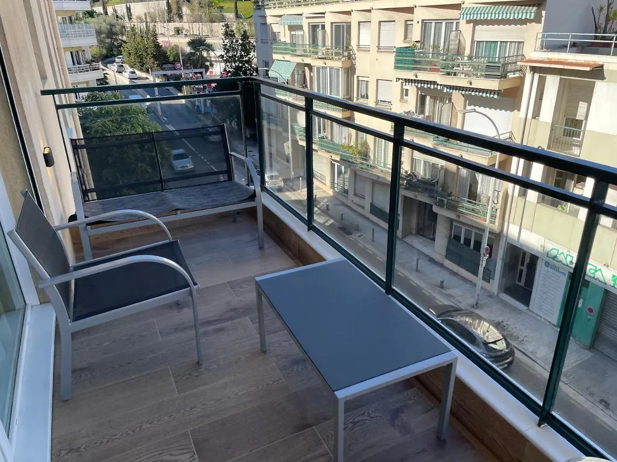 Studio With Swimming Pool 80 Meters Near The Beach Apartment Nice